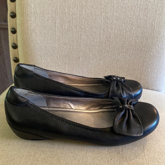 ECCO Women’s Leather Bow Flats Slip On Black Size 5-6 (36) - Picture 1 of 10